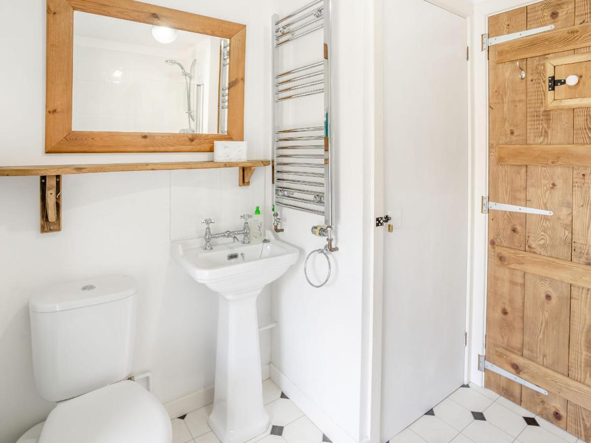 Sea Pickle Cottage ฮาเวอร์ฟอร์ดเวสต์ ภายนอก รูปภาพ